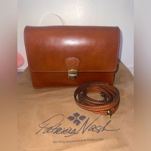 Patricia Nash Laurentina P66401 Genuine Leather Heritage Collect. MD Swagger NWT